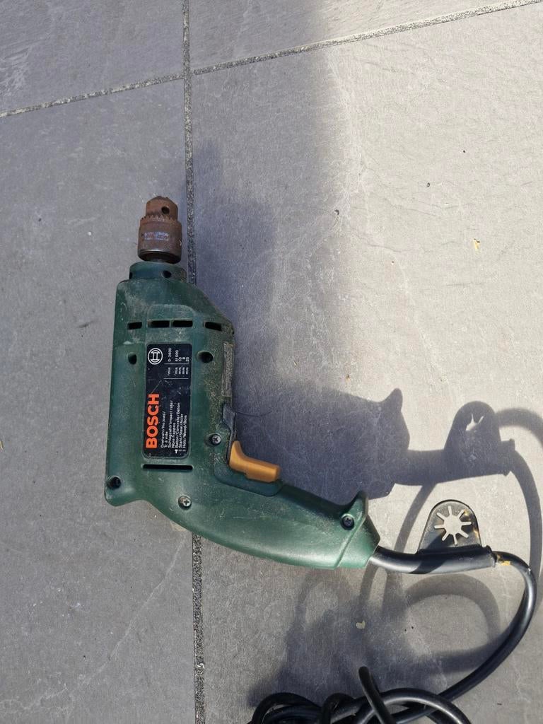 Bosch PSB 350 RE Boormachine - Gebruikt maar functioneel, Boormachine, Gebruikt, Variabele snelheid, Ophalen of Verzenden