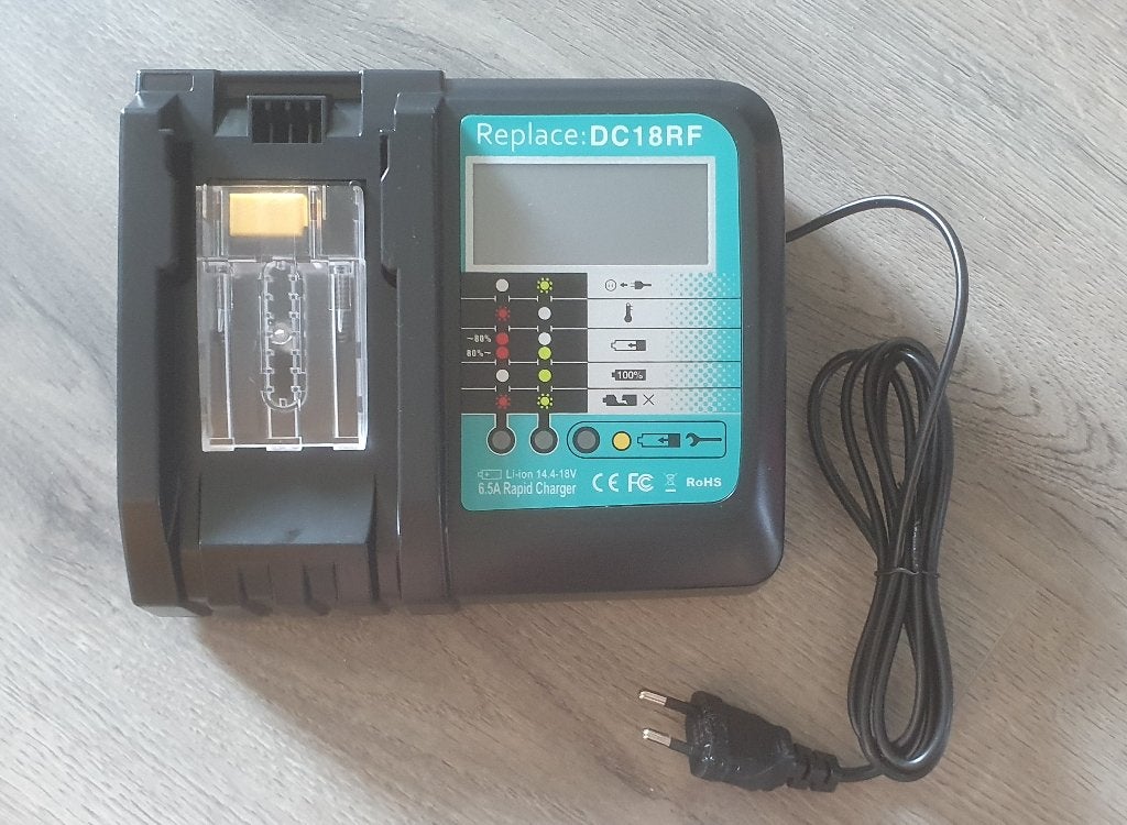 Acculader 18V NIEUW!, Ophalen of Verzenden, Nieuw