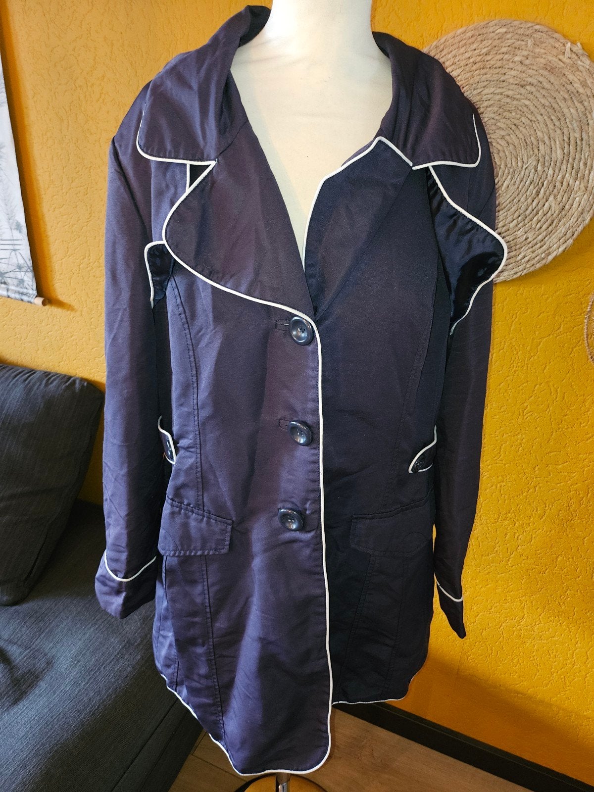 Liv jas maat 46, Ophalen of Verzenden, Zo goed als nieuw, Maat 46/48 (XL) of groter