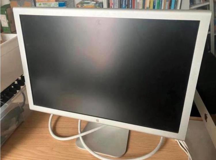 Apple Cinema Display 20 inch, Ophalen, Zo goed als nieuw, Overige typen, Onbekend