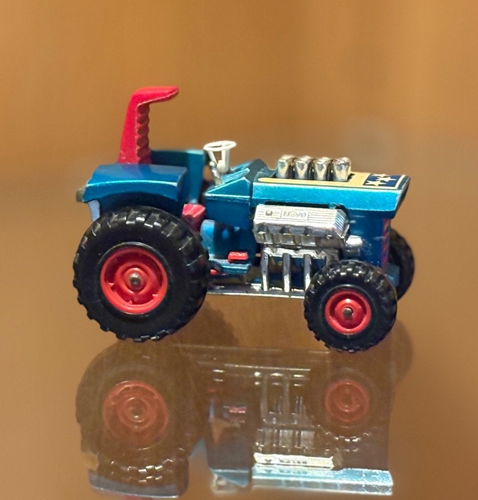 Matchbox Mud Tractor Super kings, Ophalen of Verzenden, Zo goed als nieuw, Hijskraan, Tractor of Landbouw, Matchbox