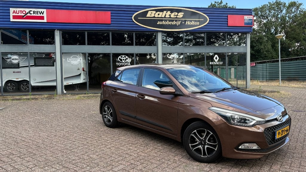 Hyundai i20 1.2 I 5-DRS 2015 Bruin, Euro 5, 40 €/maand, 4 cilinders, Bruin