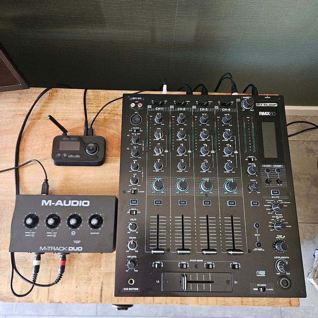 Reloop RMX60 mixer + bluetooth transceiver + audiointerface, Muziek en Instrumenten, Mengpanelen, Ophalen, Zo goed als nieuw, 5 tot 10 kanalen
