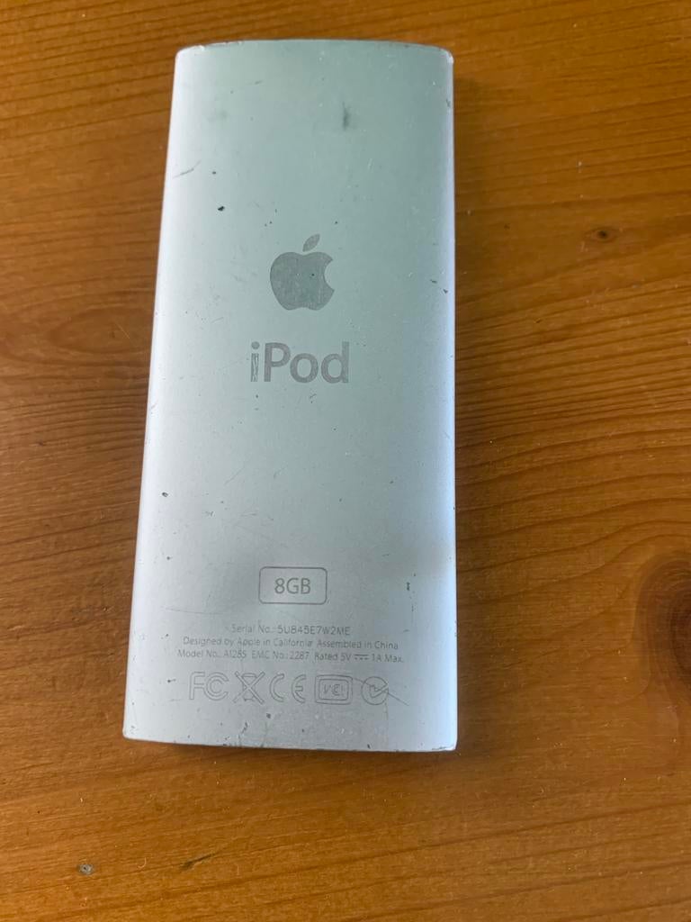 Apple iPod Nano 8GB (Zilver) - Gebruikt, Audio, Tv en Foto, Mp3-spelers | Apple iPod, Ophalen, Zo goed als nieuw, Nano, Zilver