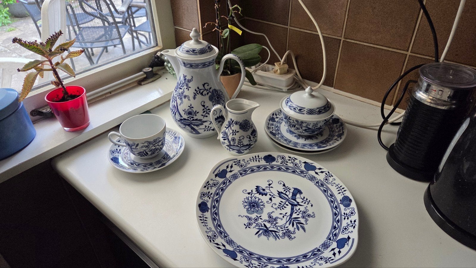 Bohemia Inglazed Henriette servies - Blauw uienpatroon, Ophalen of Verzenden, Zo goed als nieuw, Porselein, Overige stijlen