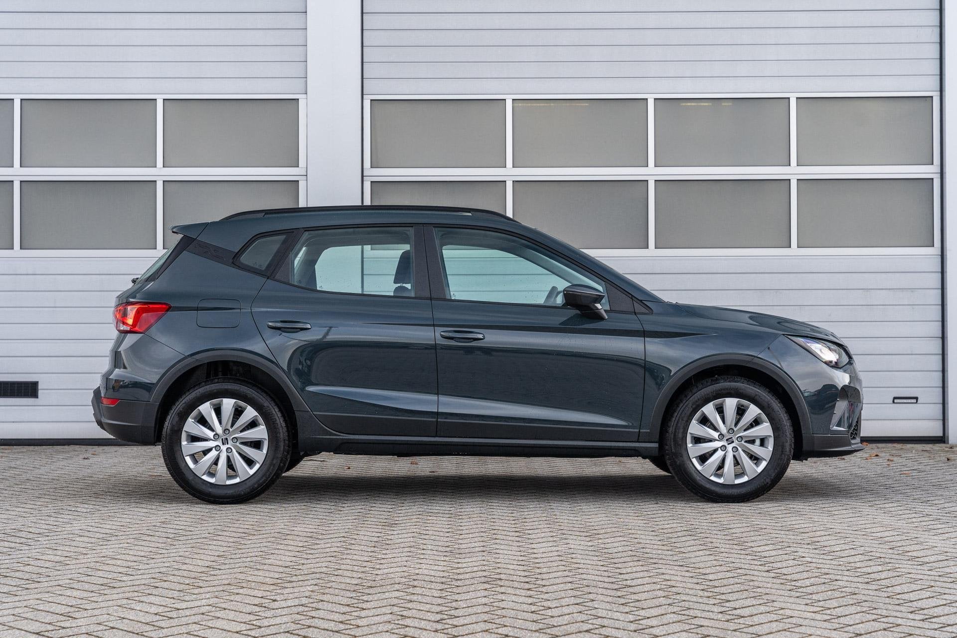 SEAT Arona 1.0 EcoTSI 95pk Style | Apple Carplay/Android Aut, Auto's, Voorwielaandrijving, 12 maanden, Stof, 95 pk