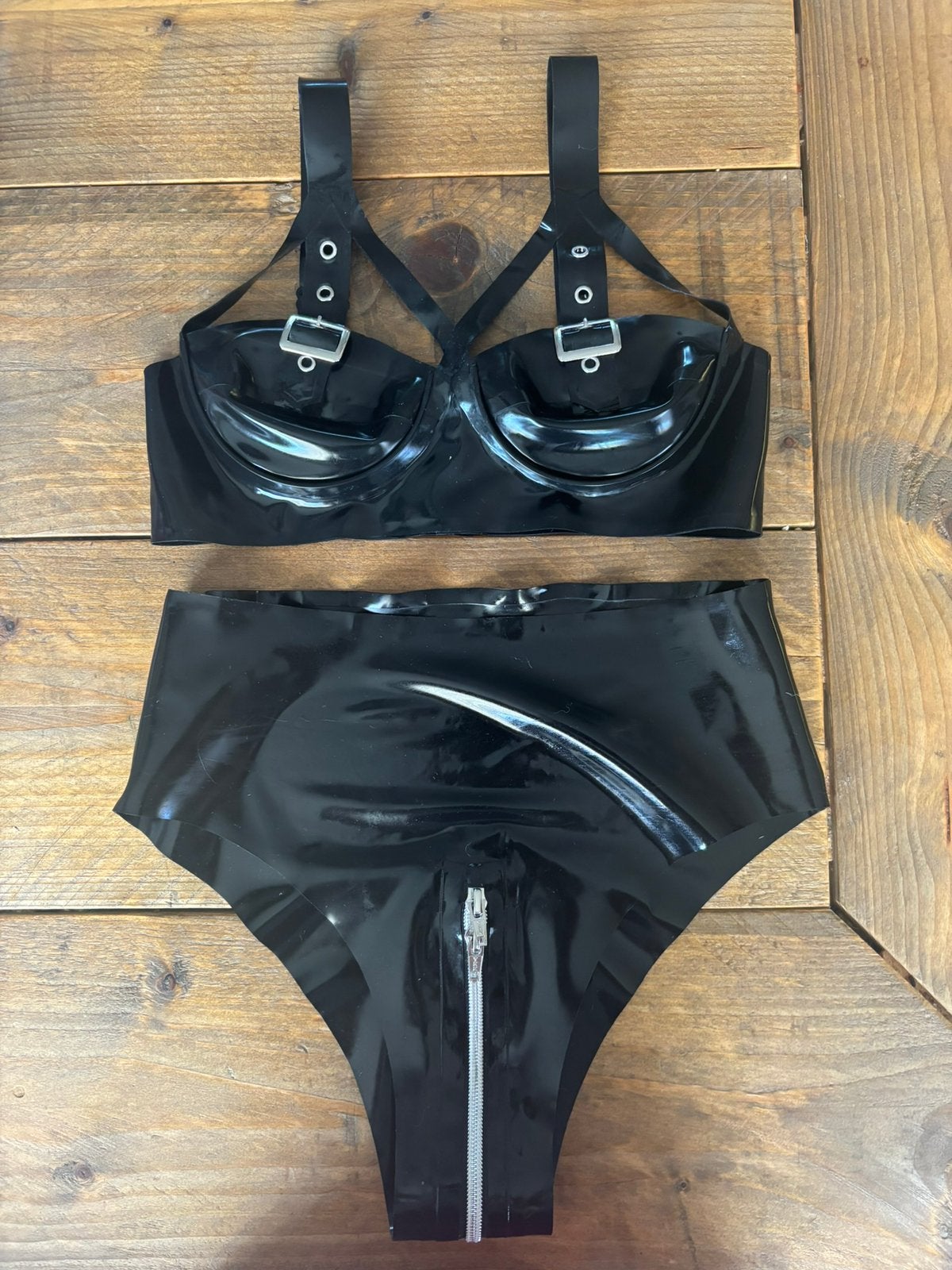 Set / Latex / Maat S, Kleding | Dames, Ondergoed en Lingerie, Verzenden, Zwart, Setje