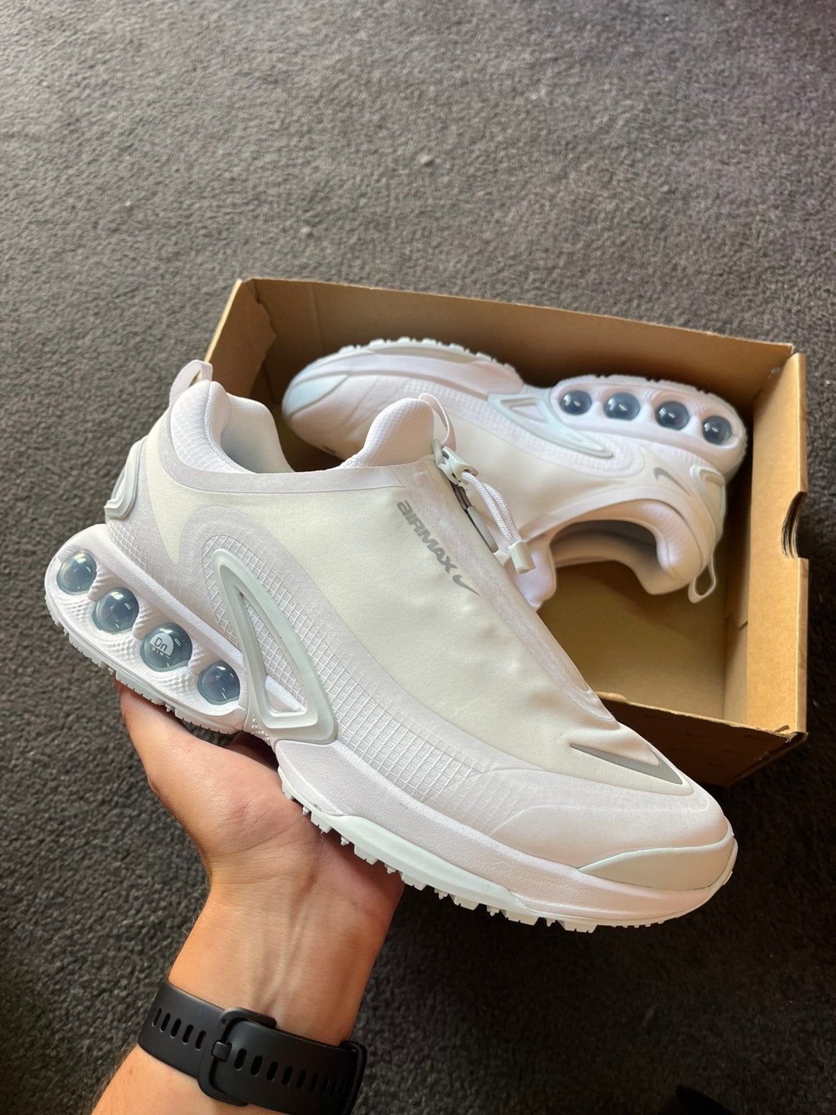 Nike Air Max DN Roam Wit - Maat 43 en 47.5, Wit, Nieuw, M, Ophalen of Verzenden