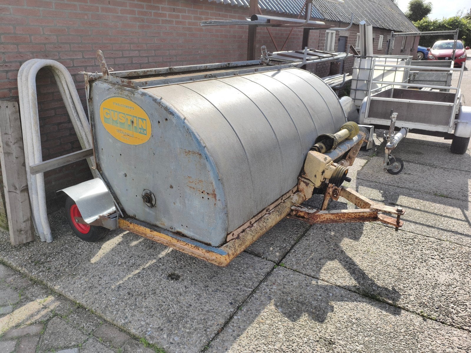 Gustin trommelschudder, Zakelijke goederen, Ophalen