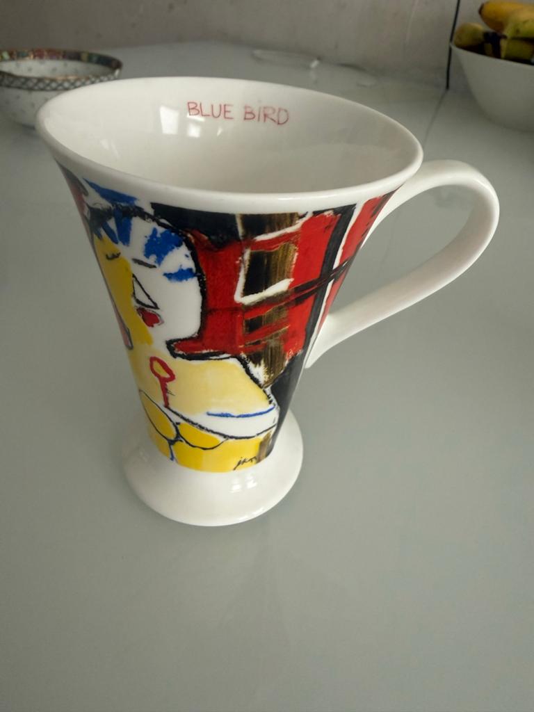 Unieke 'Blue Bird' mok - Fine Bone China Art Collection, Huis en Inrichting, Keuken | Servies, Ophalen of Verzenden, Zo goed als nieuw