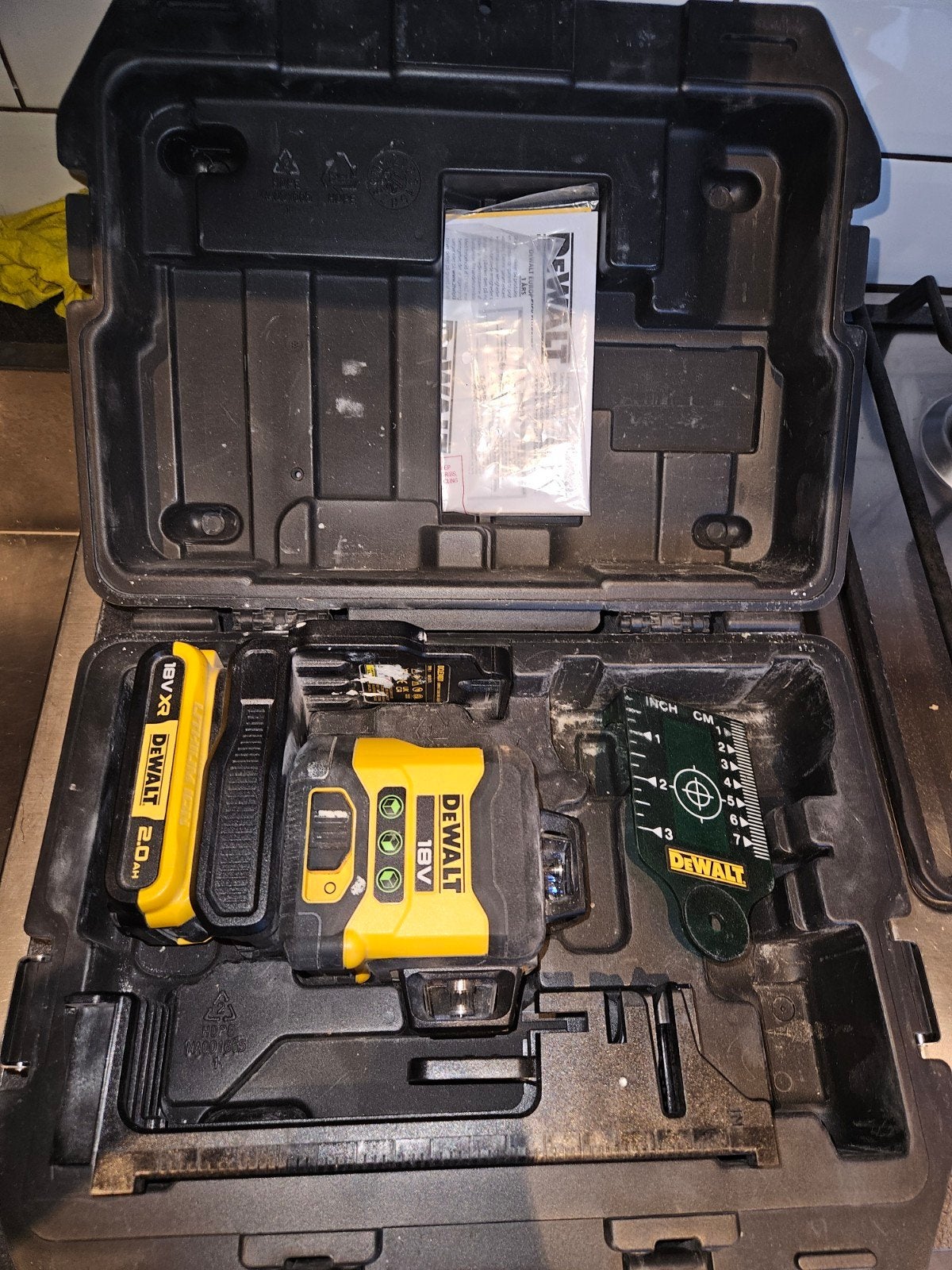 DeWalt 18V Kruislijnlaser met Accu en Oplader, Ophalen, Gebruikt, Overige typen, DeWalt