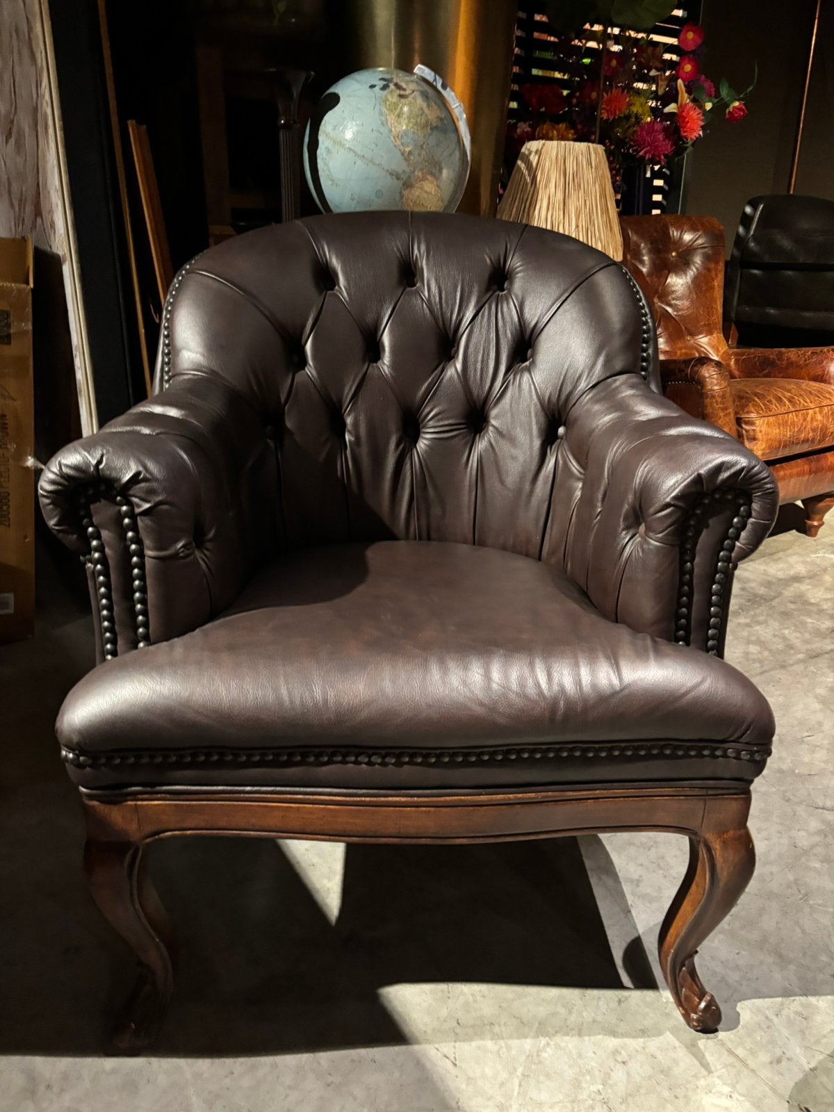 Klassieke Chesterfield fauteuil/bureaustoel, Zo goed als nieuw, Klassiek Barok, 50 tot 75 cm, Chesterfield