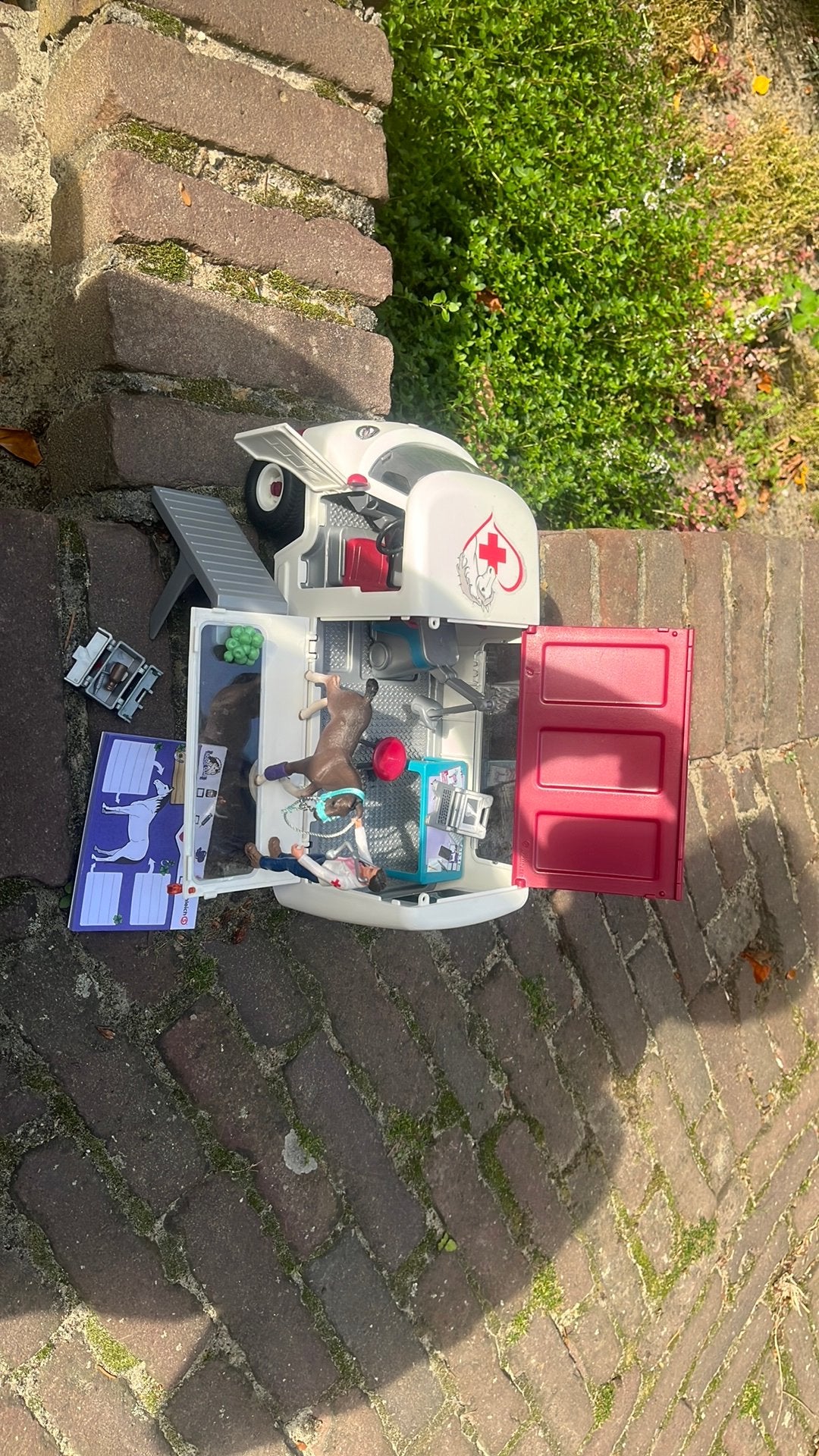 Schleich 42370 - dierenarts, Ophalen of Verzenden, Zo goed als nieuw, Jongen of Meisje