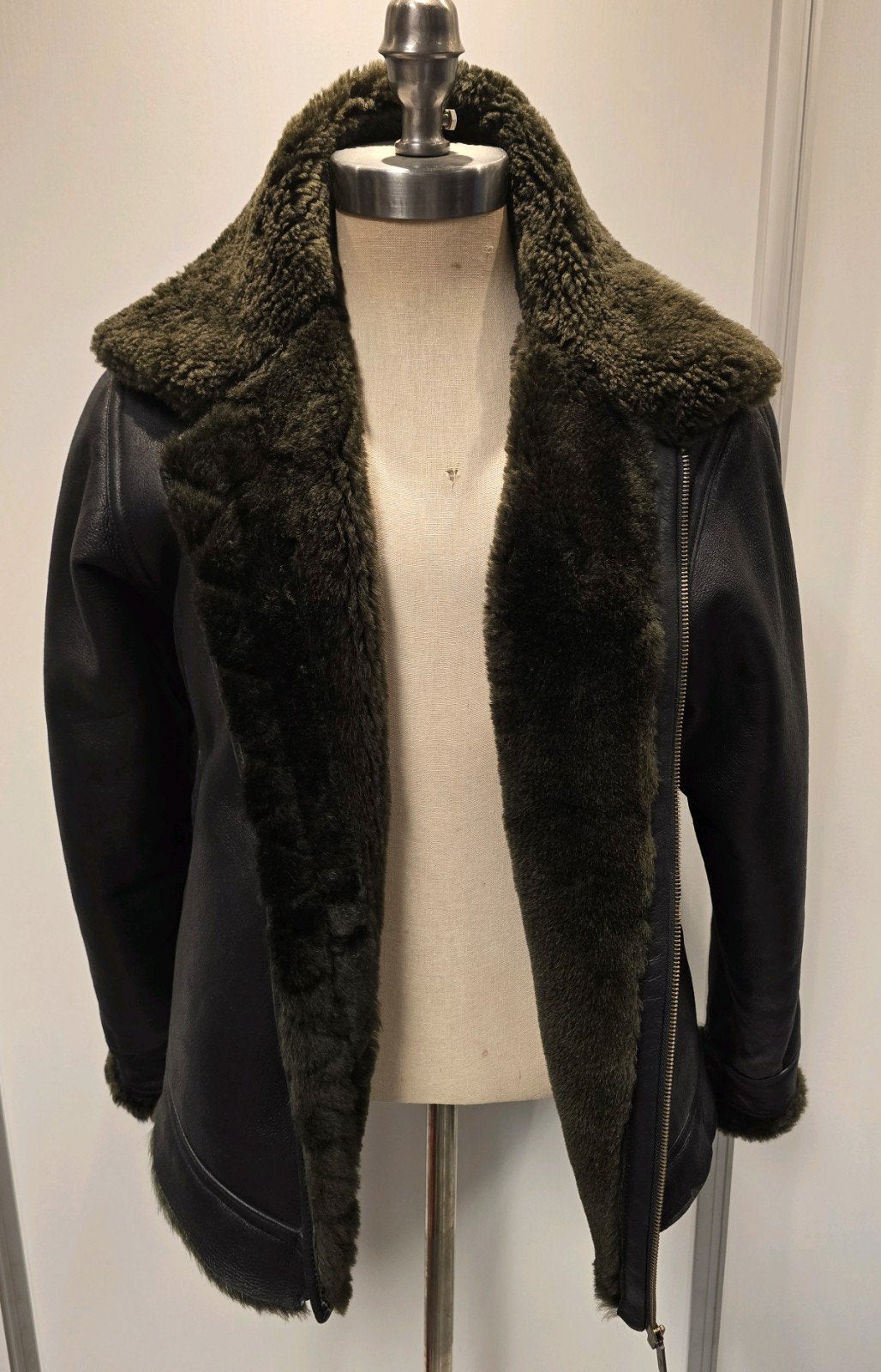 Heren lammy coat - maat S / M - lamsleer en lamsvacht, Ophalen of Verzenden, Zo goed als nieuw, Maat 52/54 (L), Bruin