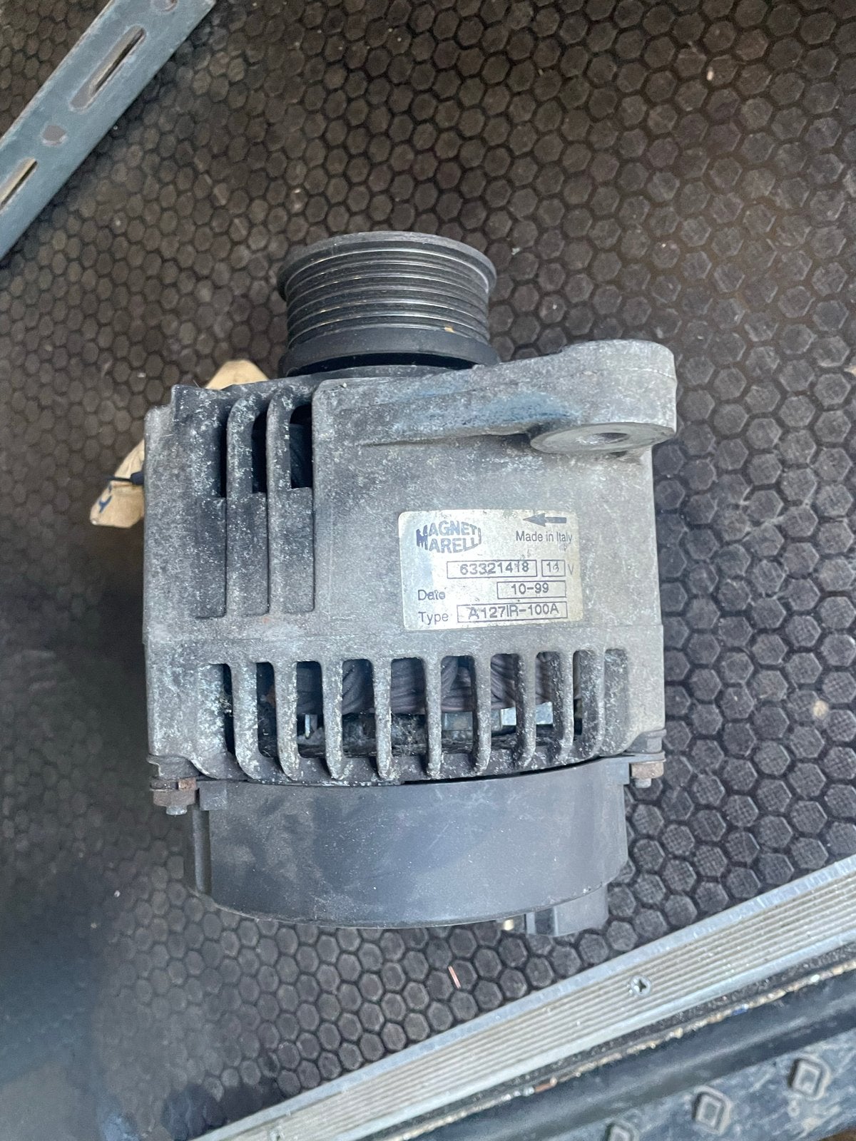Dynamo Magneti Marelli A127IR-100A 14V 100A, Ophalen of Verzenden, Gebruikt, Overige automerken