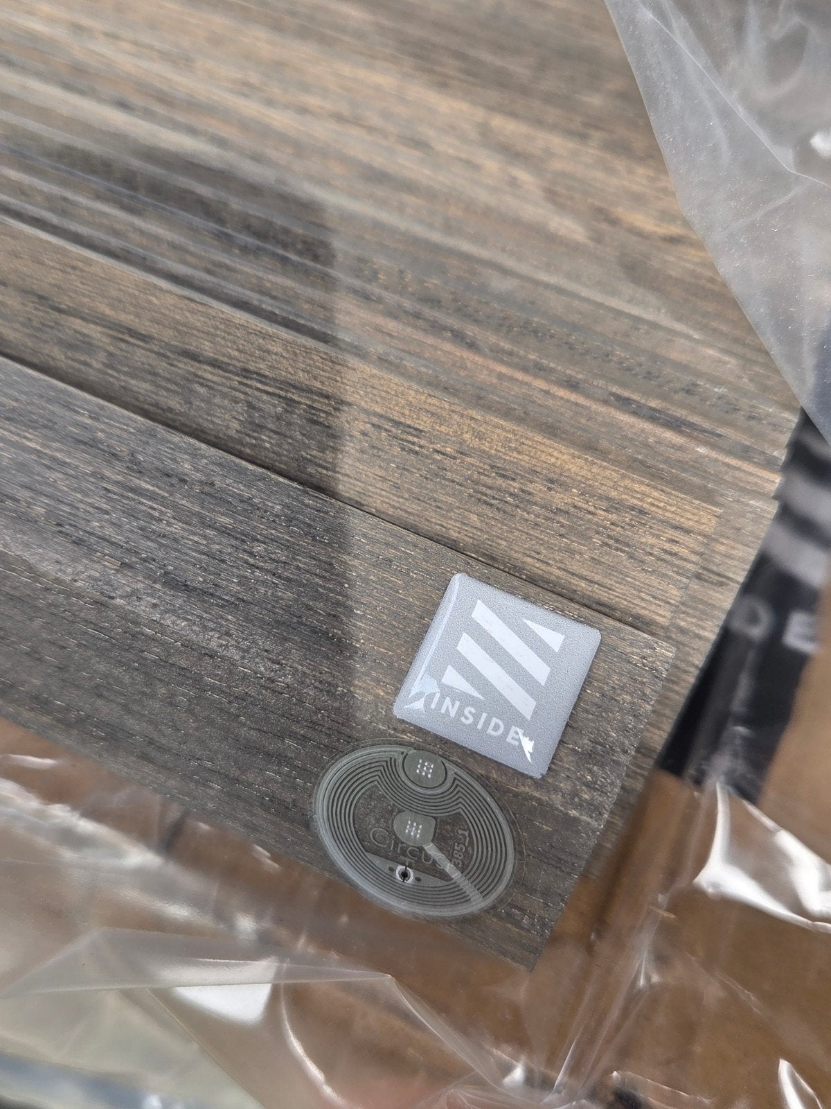 Prachtige nieuwe, echt houten luxaflex. 2 stuks, Ophalen of Verzenden, Nieuw