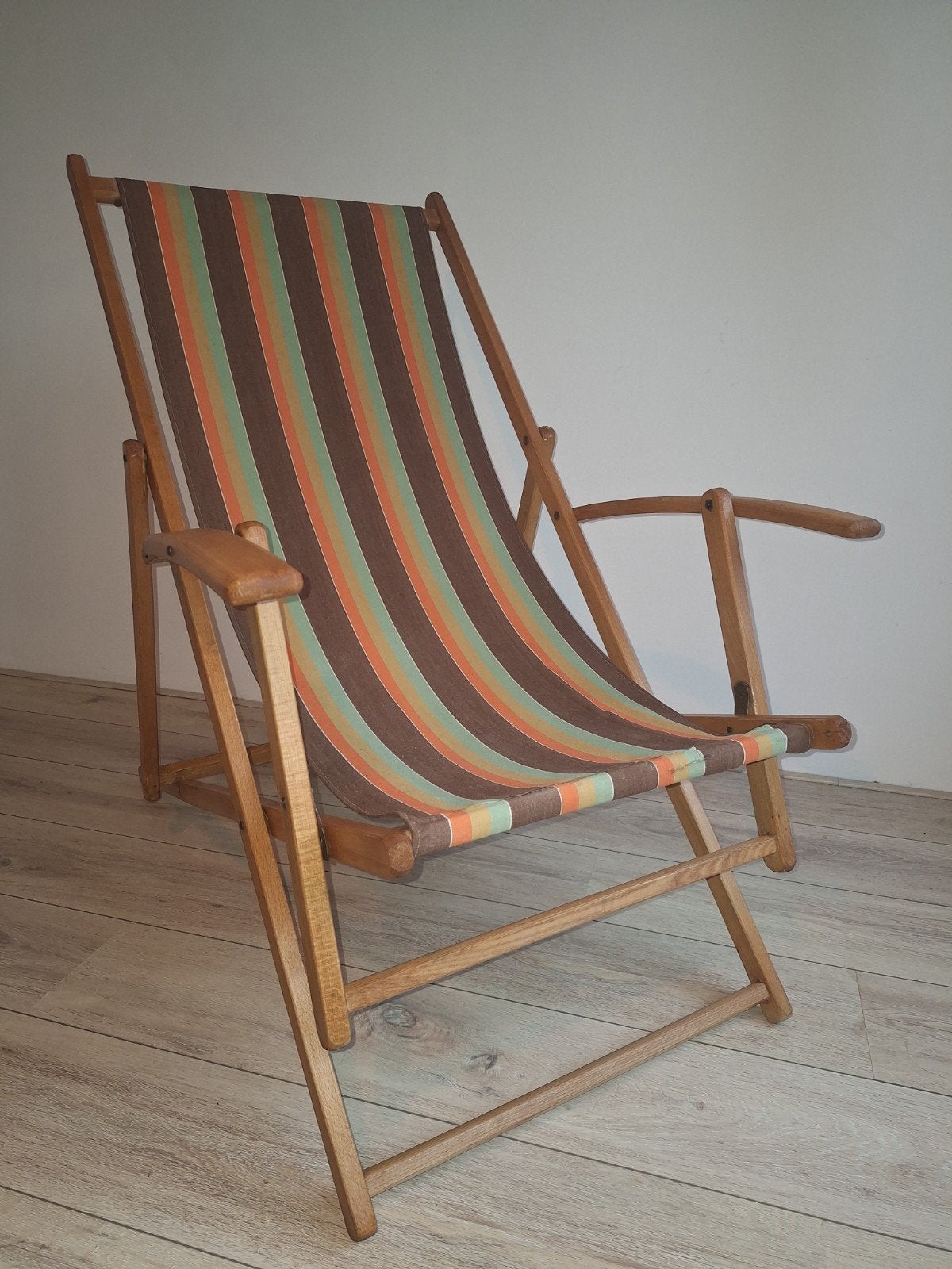 originele vintage strandstoel in zomerse kleuren, Ophalen, Hout