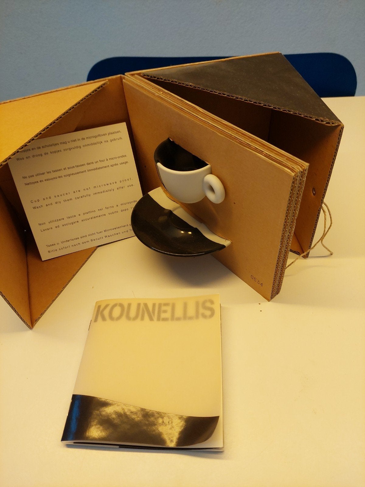 illy espresso kopje kounellis, Ophalen of Verzenden, Nieuw, Porselein, Kop en/of schotel