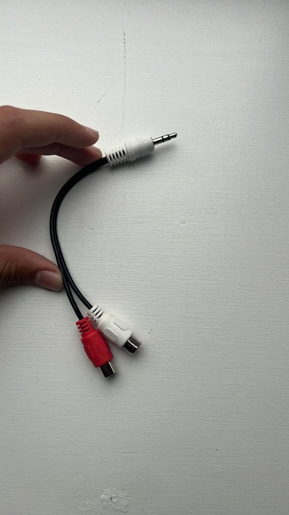 Audio kabel 3.5mm jack naar 2x RCA (tulp) - Wit/Rood, Ophalen, Gebruikt, Minder dan 2 meter, Interlink-kabel