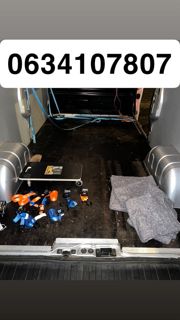 Bus met chauffeur •transport•verhuizing•ontruimen•grofvuil•, Vacatures, Vacatures | Chauffeurs, Overige niveaus, Vanaf 10 jaar