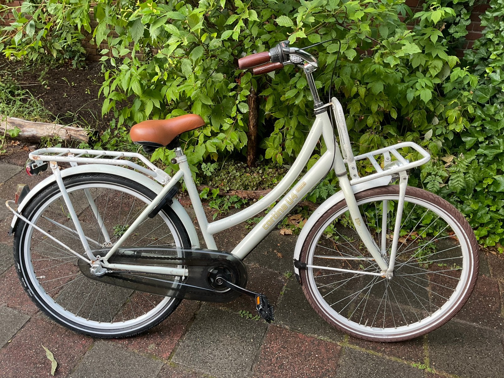 Stoere witte meisjesfiets Cortina U4 24 inch, Ophalen, Terugtraprem, Versnellingen, Gebruikt