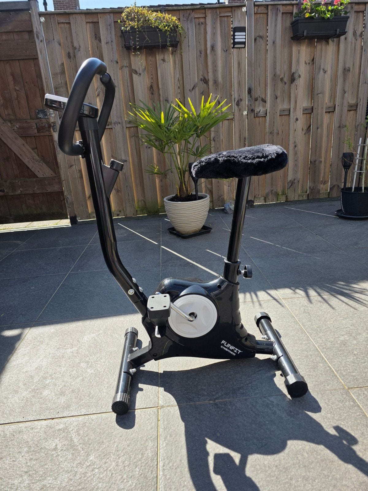 Hometrainer (kindermaat/kleine volwassenen tot 1.70m), Ophalen