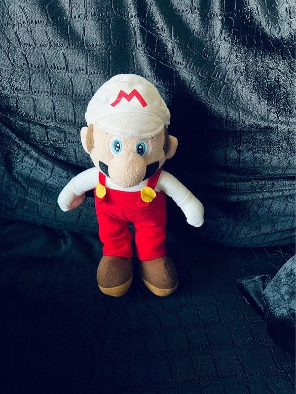 Fire Mario knuffel van Super Mario: 25 cm groot, Overige typen, Ophalen of Verzenden, Zo goed als nieuw, Middelgroot (20 tot 80 cm)