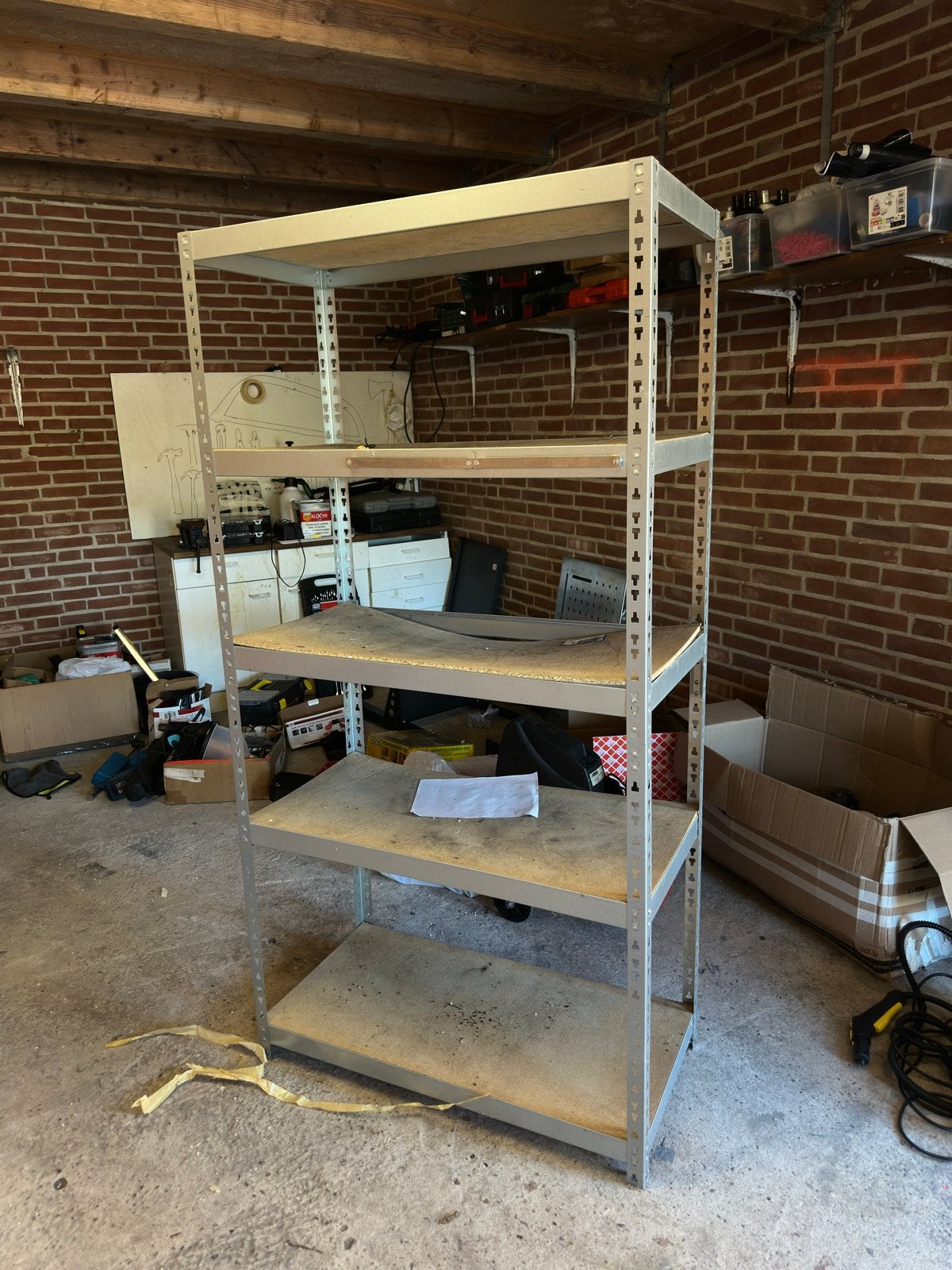 stellingkast, Ophalen, Gebruikt