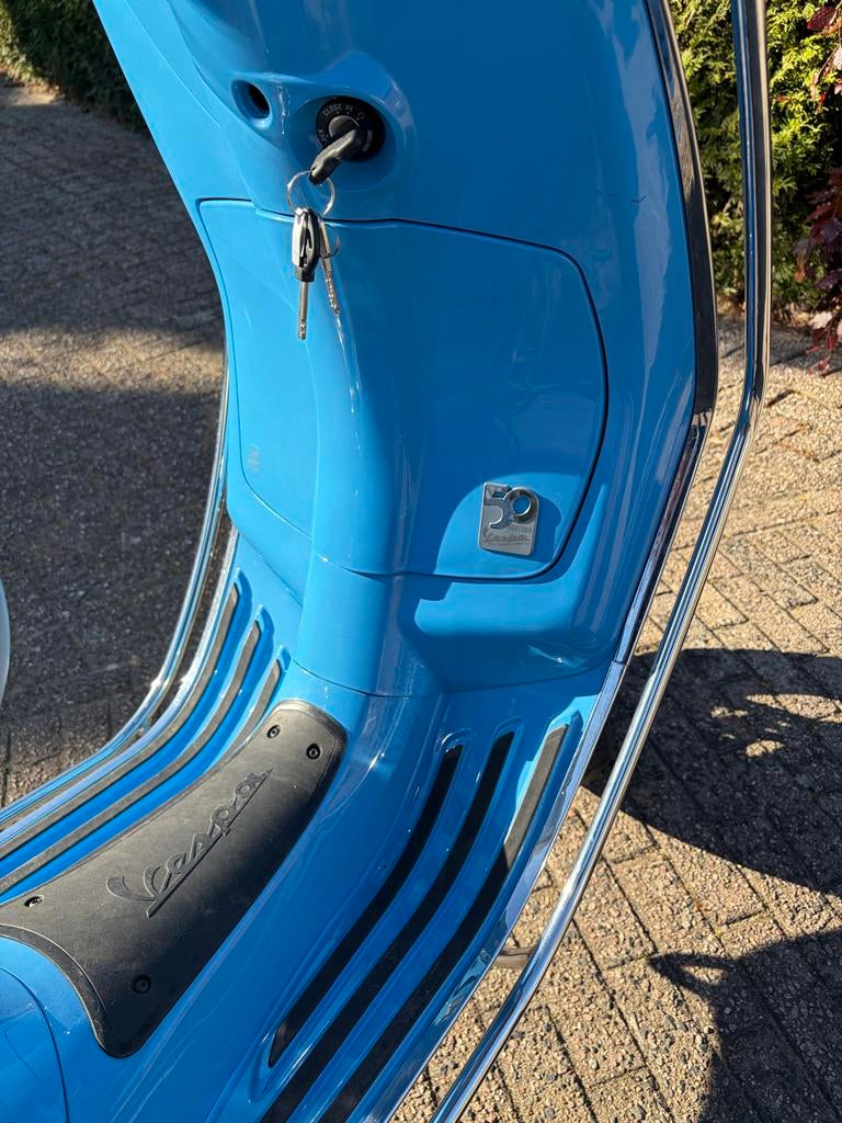 Vespa Primavera 50th Anniversary Bromscooter - Azzurro, Ophalen, Gebruikt, Maximaal 45 km/u, Overige modellen