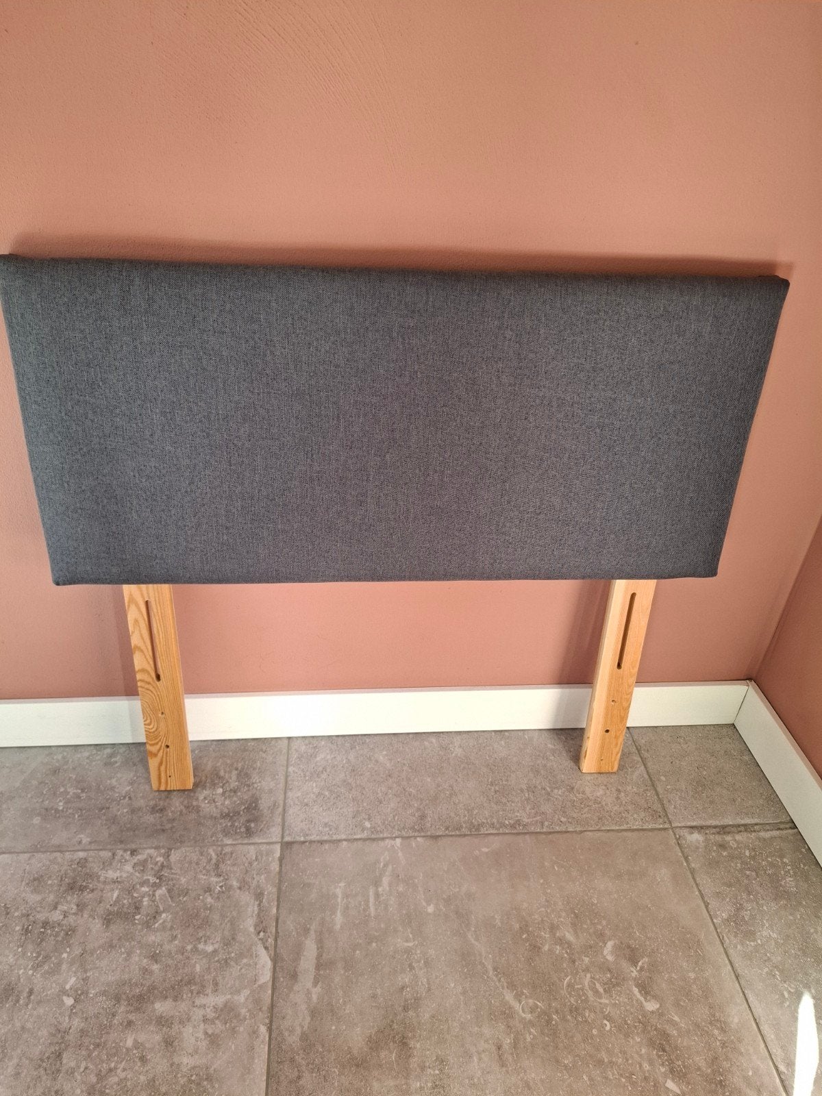 Hoofdbord bed 90x42x4, grijs, in goede staat, Ophalen, 90 cm, Eenpersoons, Zo goed als nieuw