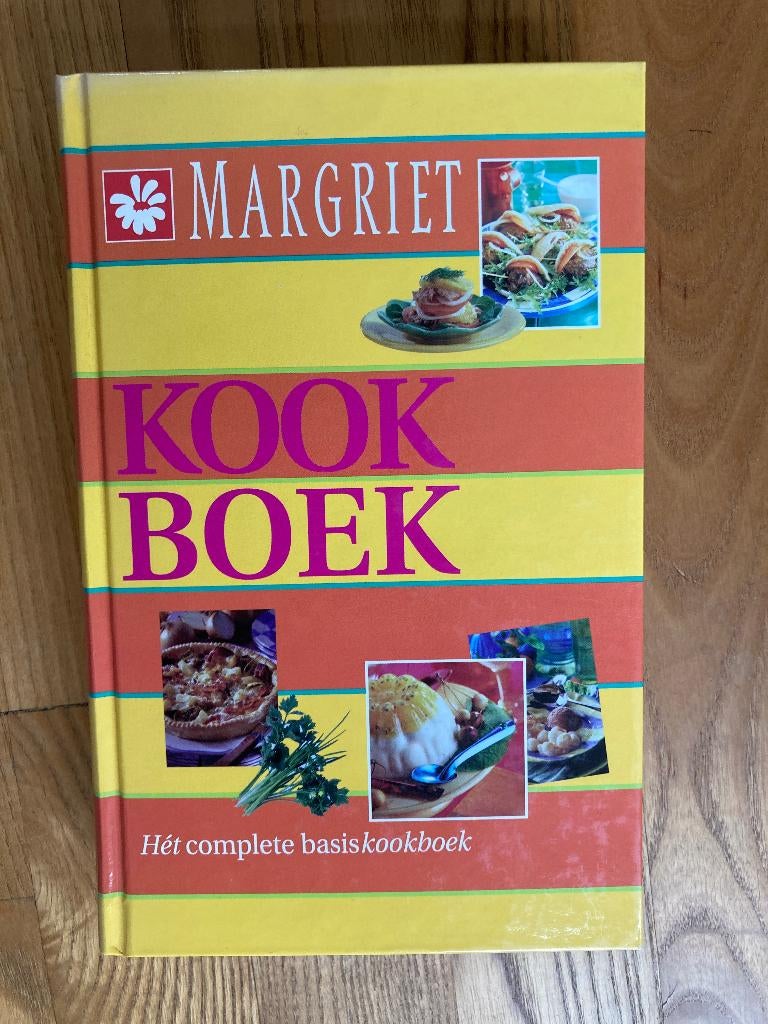 Margriet Kookboek Het complete basiskookboek, Ophalen of Verzenden, Zo goed als nieuw, Nederland en België