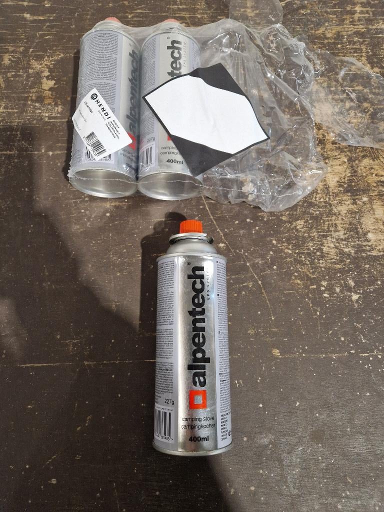 Gasflacon butaan 230gr 3 stuks nieuw, Caravans en Kamperen, Ophalen of Verzenden, Nieuw