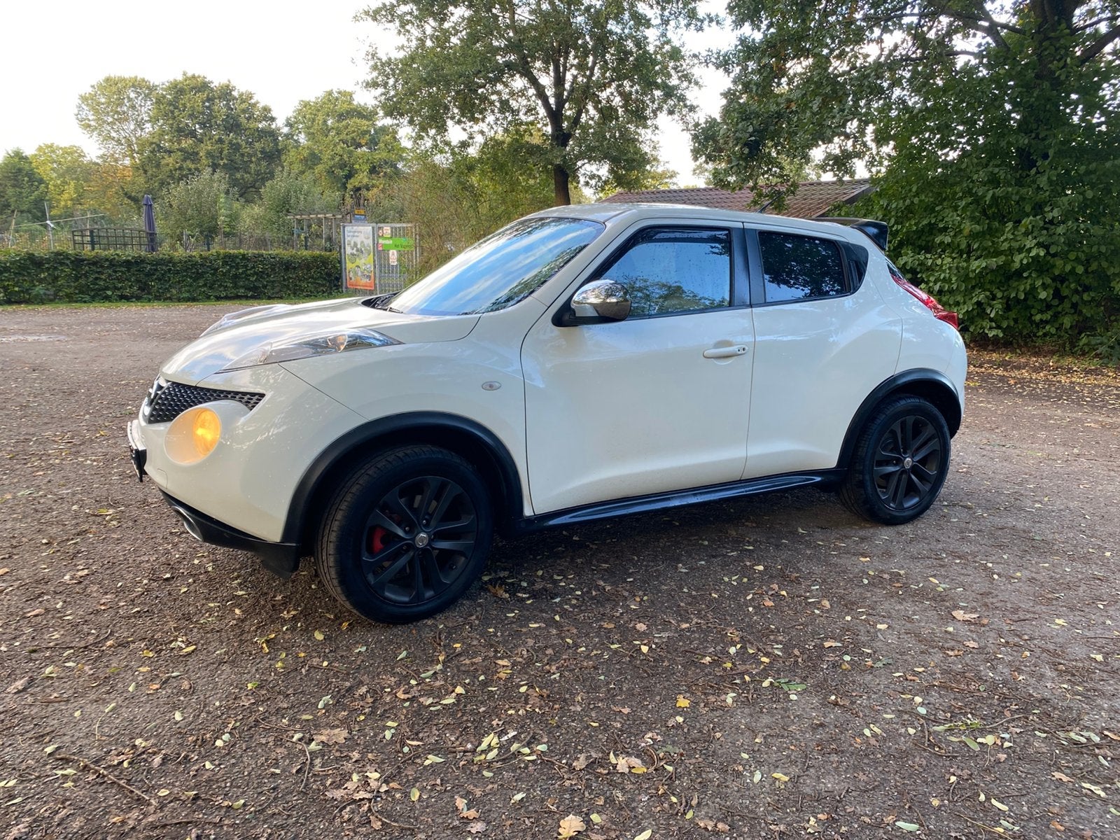 Nissan Juke 1.6 Dig-t 2011 Wit, Auto's, Voorwielaandrijving, 662 kg, 1618 cc, Traction-control