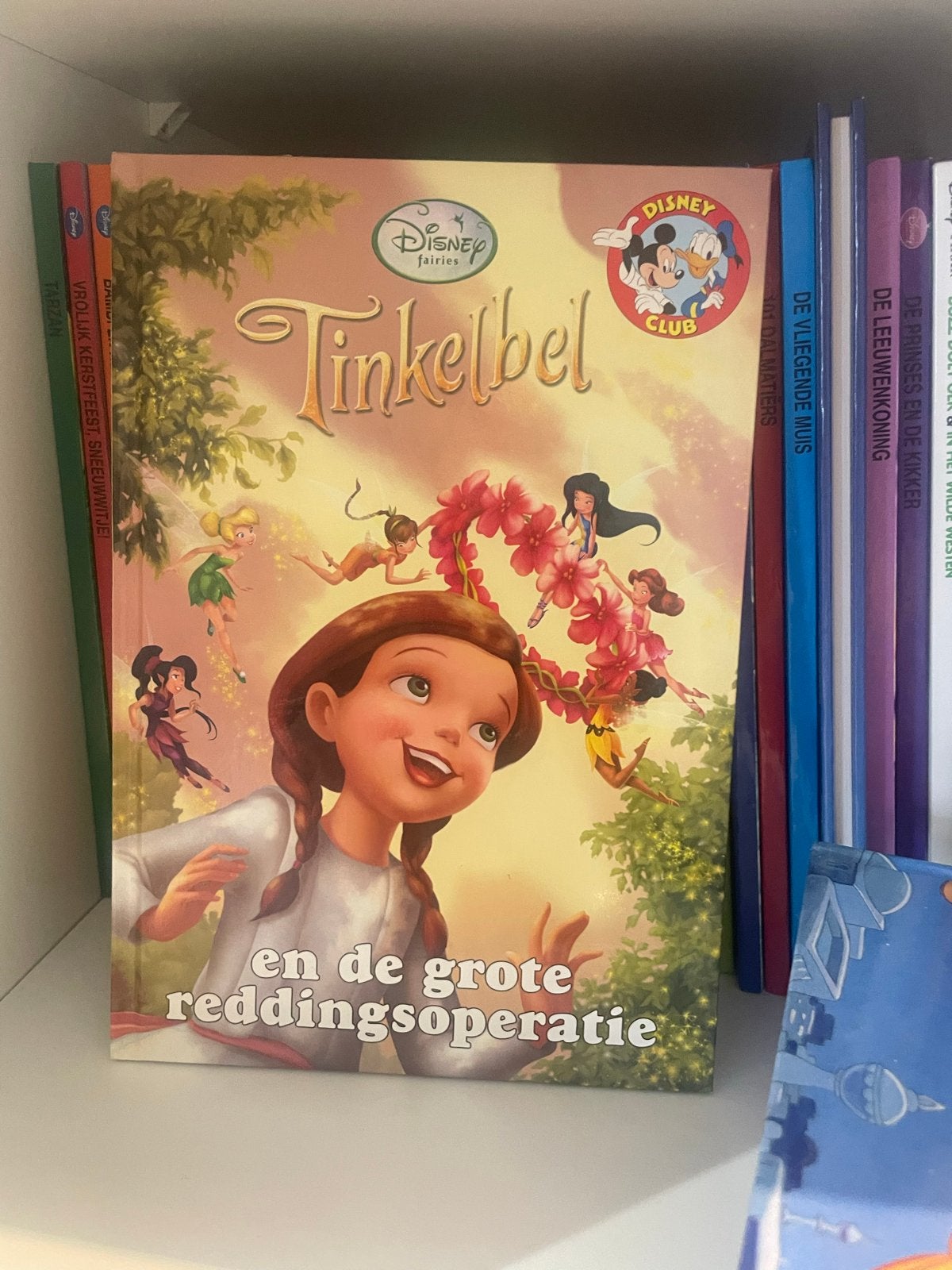 Tinkelbel en de grote reddingsoperatie - Disney Boekenclub, Boeken, Jongen of Meisje, Ophalen of Verzenden, Zo goed als nieuw