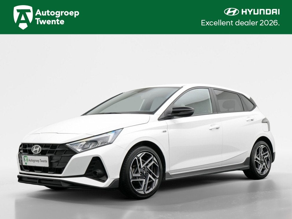 Hyundai i20 1.2 N Line | Navigatie | LED | Private lease 429, Voorwielaandrijving, Gebruikt, Zwart, 4 cilinders