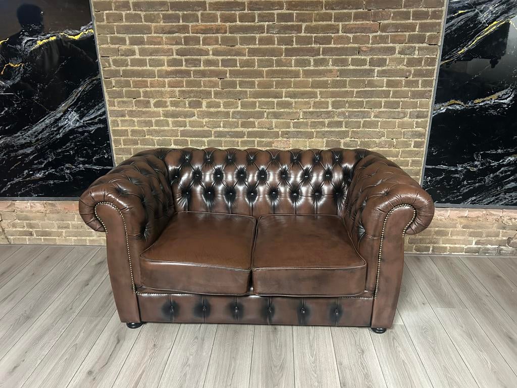 Chesterfield Lederen 2 Zits Bank !! 🇬🇧🇬🇧, Huis en Inrichting, Ophalen of Verzenden, Zo goed als nieuw, 75 tot 100 cm, 200 tot 250 cm