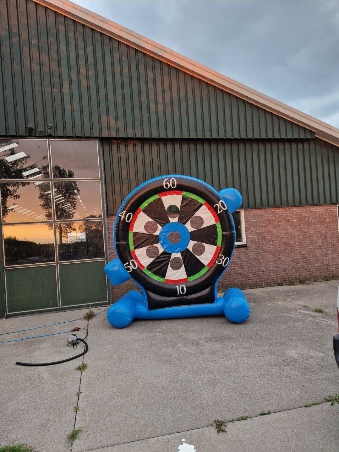 Opblaasbaar voetbal dartbord. Circa 3x3,5m, Hobby en Vrije tijd, Ophalen, Zo goed als nieuw