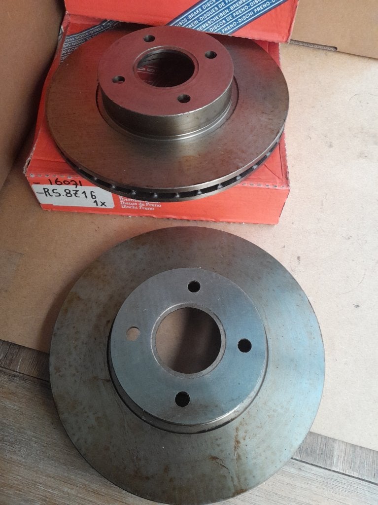 Nieuwe Set Remschijven - Ford Sierra Cosworth, Ophalen of Verzenden, Nieuw, Ford