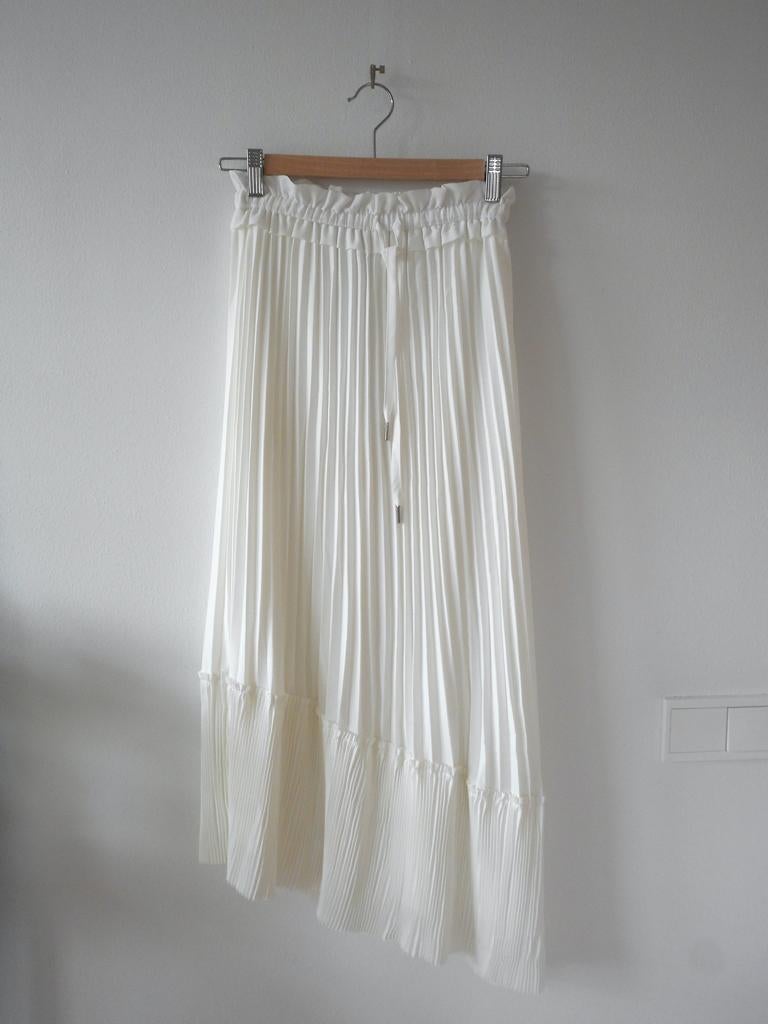 Geplooide rok van Reiss, maat 34 NIEUW, Kleding | Dames, Reiss, Wit, Ophalen of Verzenden, Zo goed als nieuw