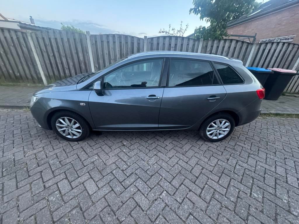 Seat Ibiza 1.2TDI 55KW Ecomotive ST 2012 Grijs, Auto's, Seat, Voorwielaandrijving, Stof, 74 pk, 1199 cc