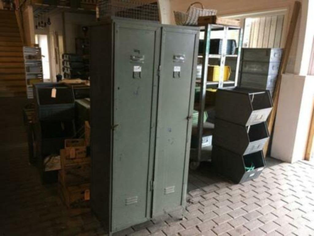 Industriële stalen lockerkasten , zware kwaliteit , kast, Huis en Inrichting, Ophalen, Gebruikt