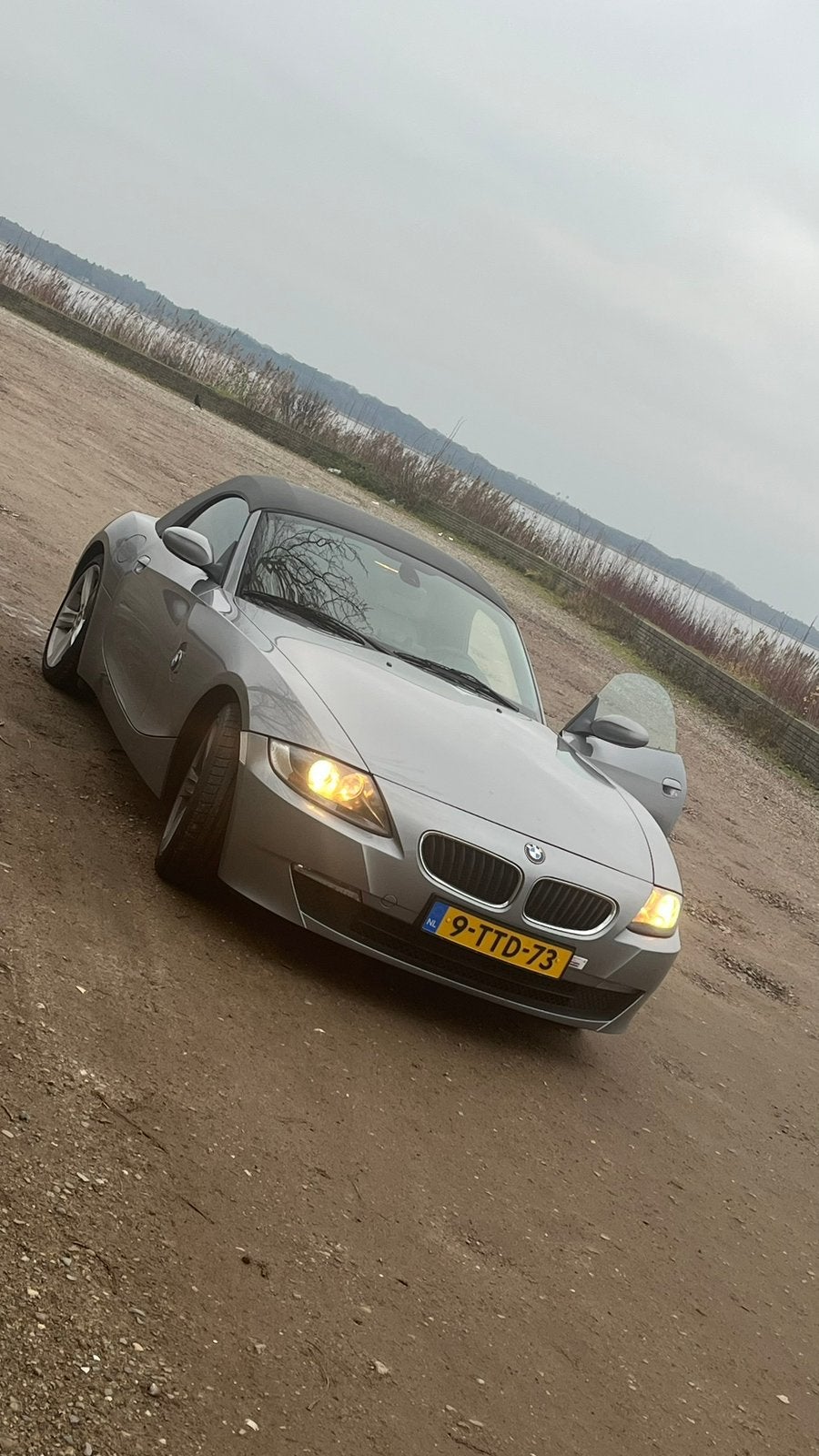 BMW Z4 2.5 I Roadster AUT 2007 Grijs, Automaat, Achterwielaandrijving, Beige, 2497 cc