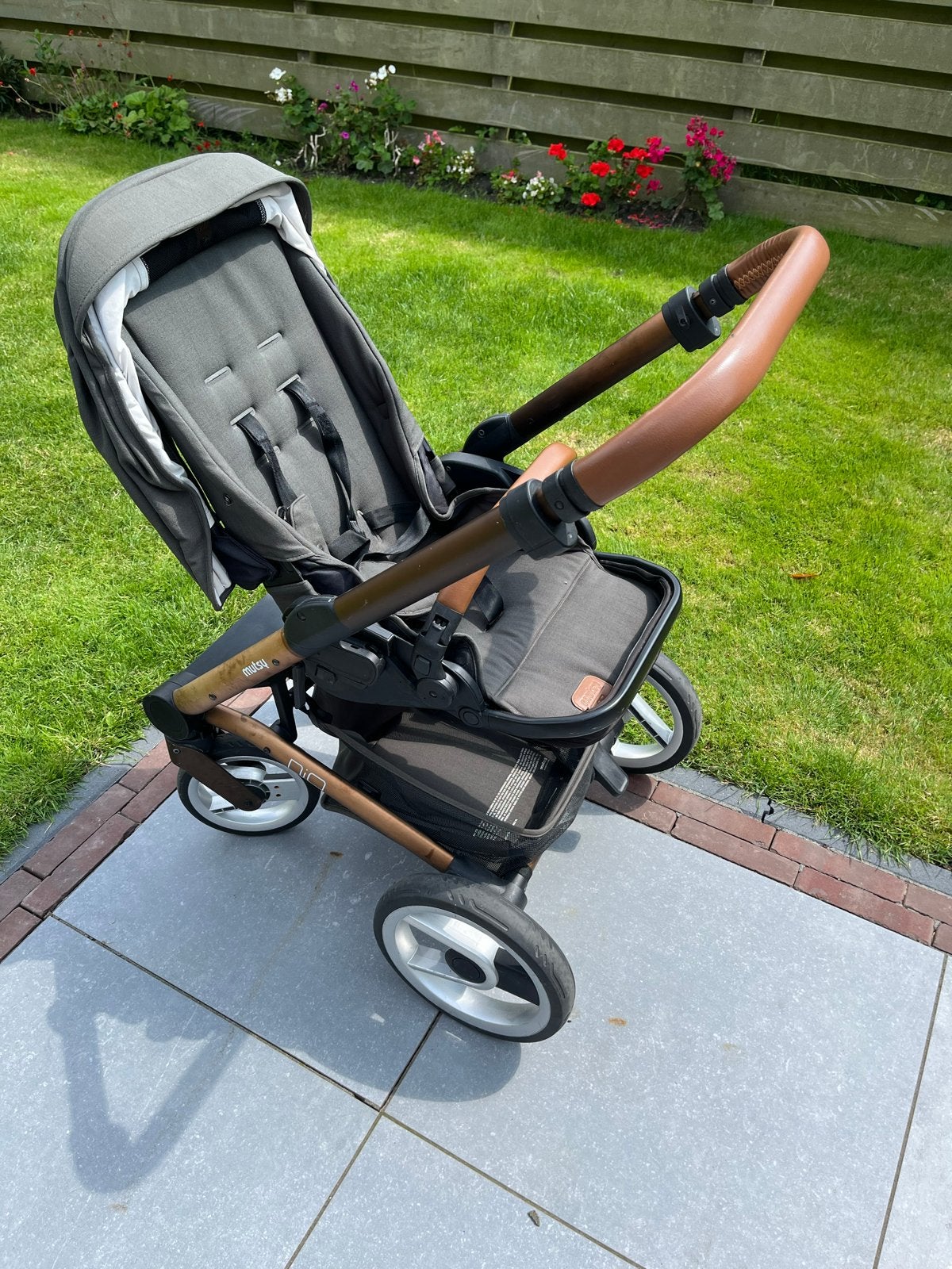 Mutsy Nio Seagreen. Combiwagen met reiswieg., Ophalen, Gebruikt, Combiwagen, Mutsy