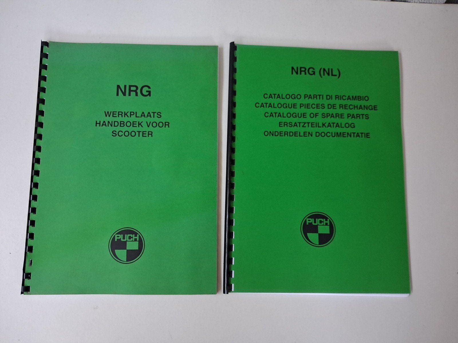 2 originele werkplaatshandleidingen Puch, Ophalen of Verzenden