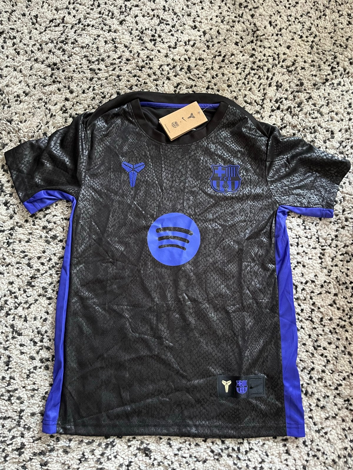 FC Barcelona x Kobe Bryant Spotify Limited Edition Shirt, Ophalen of Verzenden, Nieuw, Maat 46 (S) of kleiner, Zwart