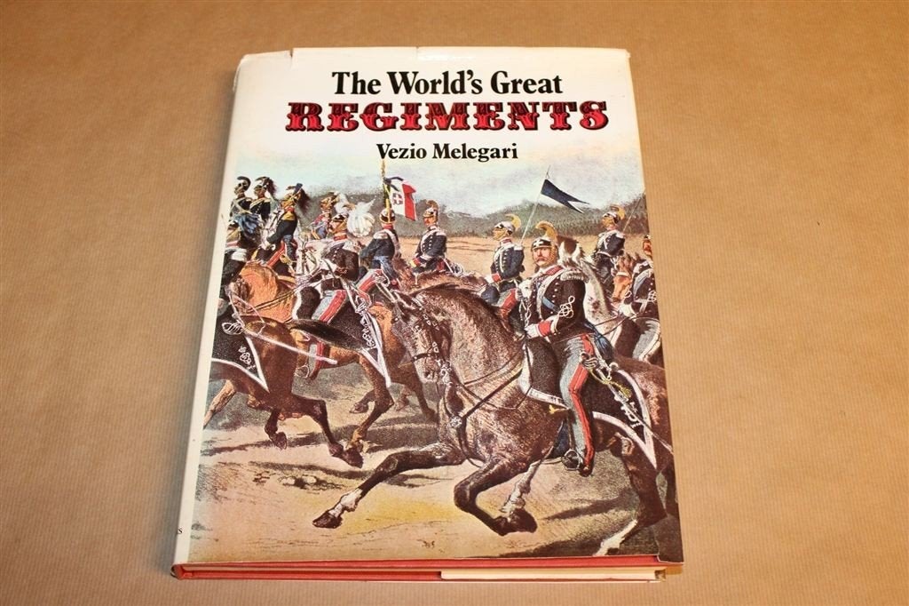 Werelds Grootste Regimenten — Uniformen & Geschiedenis [EN], Ophalen of Verzenden, Tweede Wereldoorlog, Gelezen, Overige onderwerpen