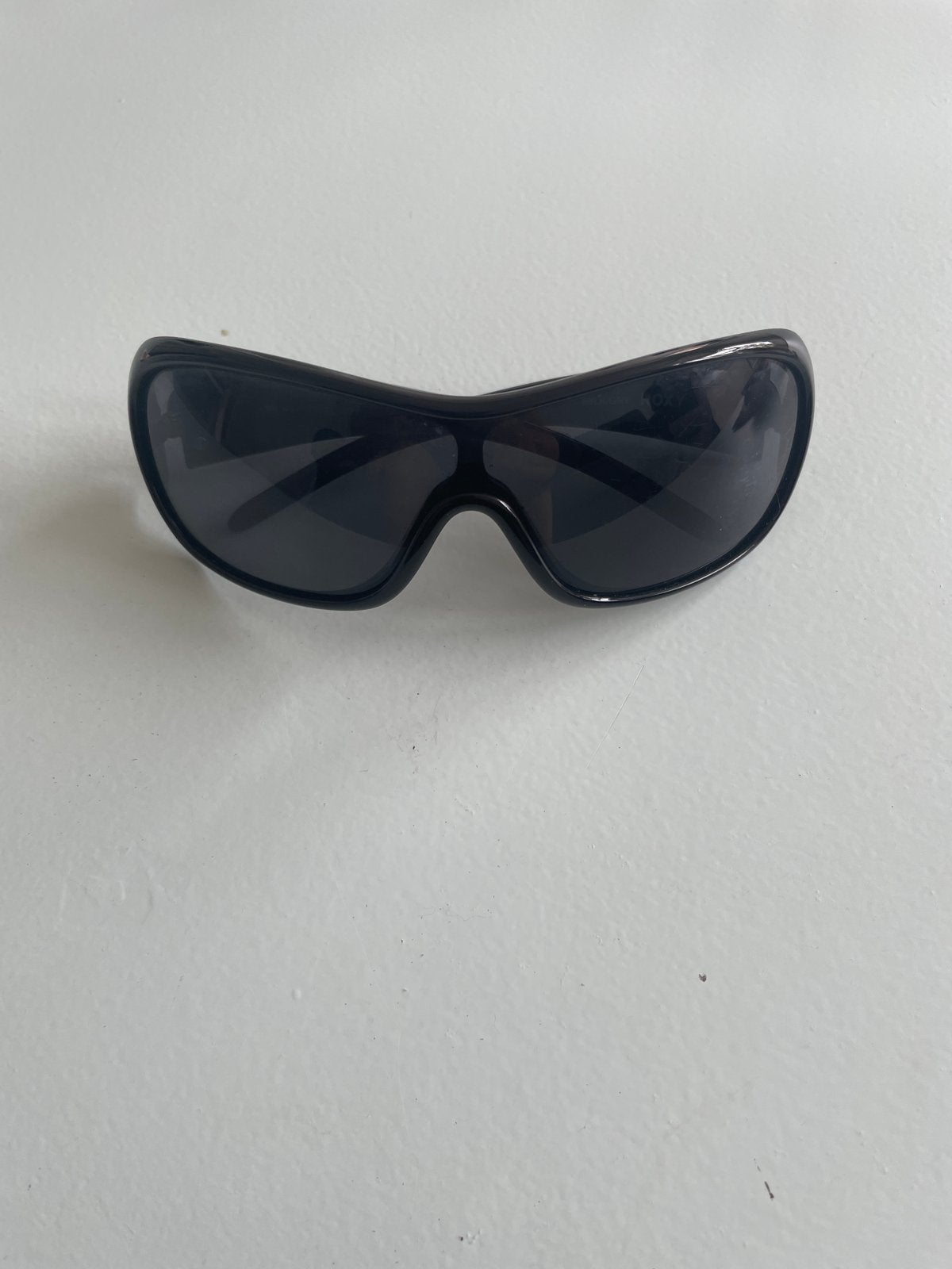 Roxy Zonnebril Zwart - Stijlvol en Beschermend, Overige merken, Gebruikt, Zonnebril, Zwart