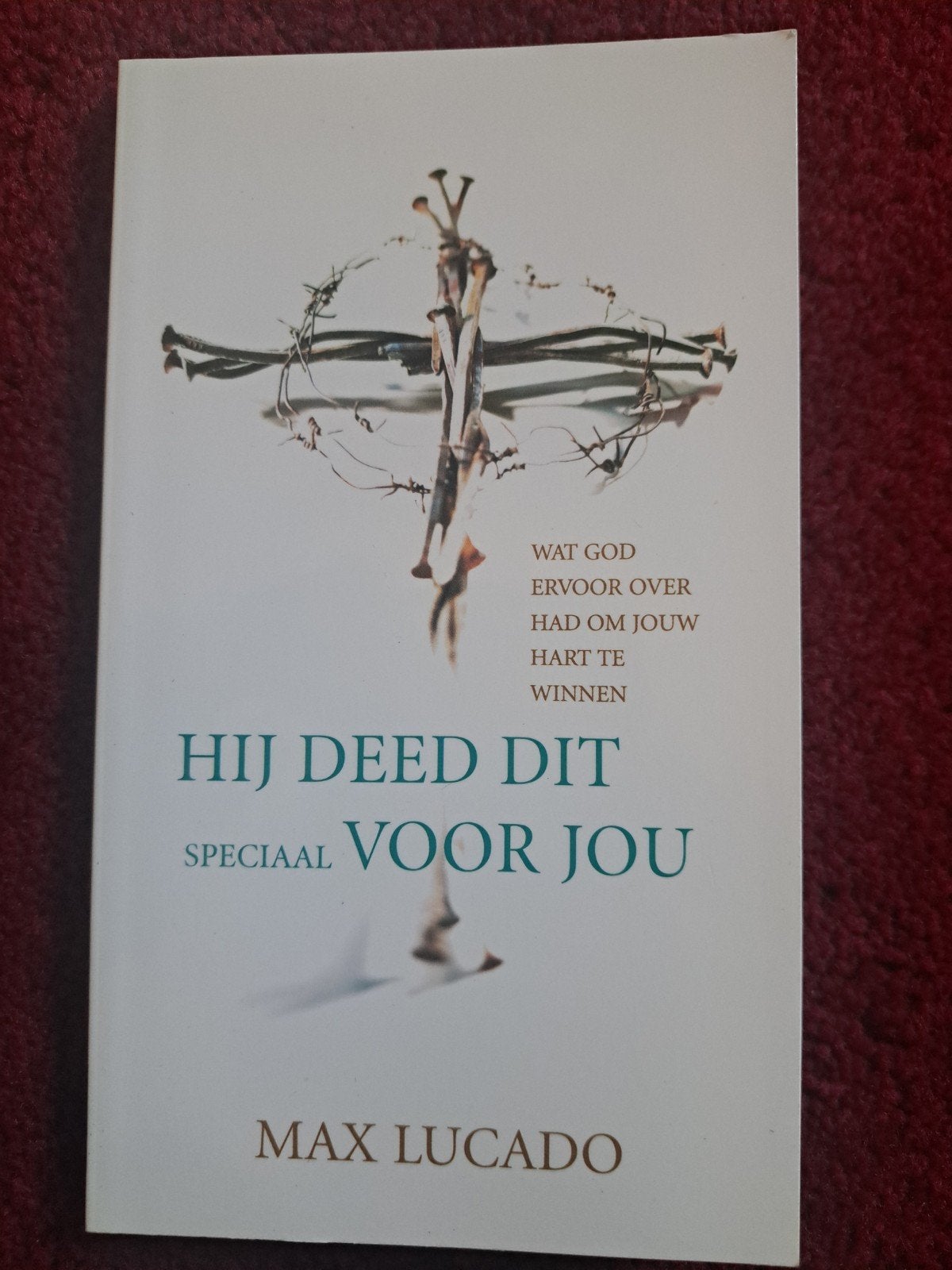 Hij deed dit speciaal voor jou - Max Lucado, Ophalen of Verzenden, Zo goed als nieuw, Max Lucado, Christendom | Katholiek