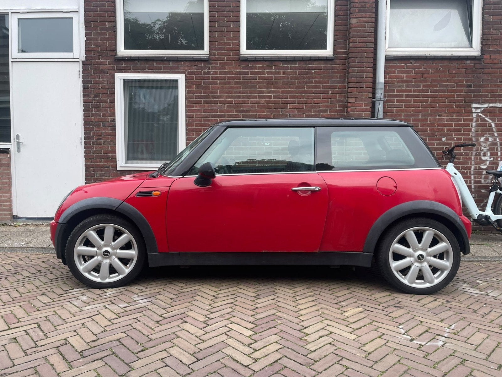 Mini Cooper Rood 2003, Auto's, Stof, Particulier, Dealer onderhouden, Cooper