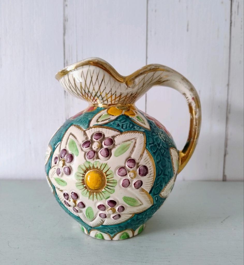 Prachtig Quaregnon Jug After H. Bequet Floral green anemone, Ophalen of Verzenden